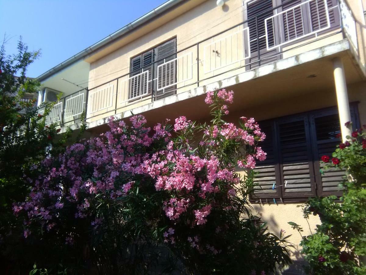 סנג' Apartment Bella Marija מראה חיצוני תמונה
